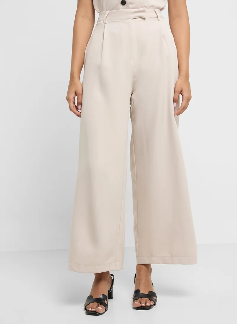 ايلا Vest & Pant Set