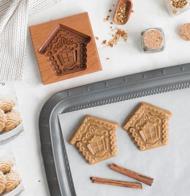 Wooden Baking Mold: Beech Wood With Flaxseed Oil Finish - Intricate Gingerbread Relief Design for Christmas Holiday Baking, Home Kitchens And Gift Givers - Image 4