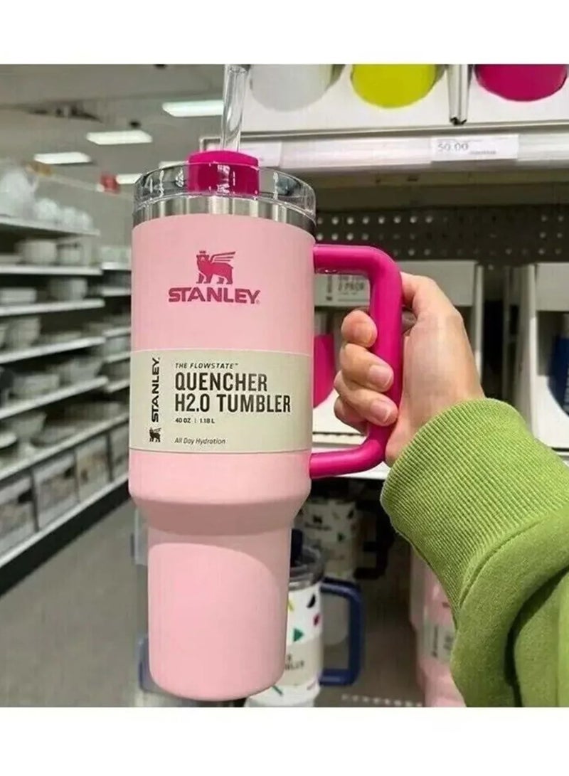 ستانلي كوب ستانلي كوينشر H2.0 فلوستيت – وردي– سعة 1.18 لتر (40 أونصة) – مصنوع من الستانلس ستيل بعزل حراري مزدوج – مع غطاء، مقبض، وقش – يحافظ على الحرارة أو البرودة لساعات طويلة - Image 4