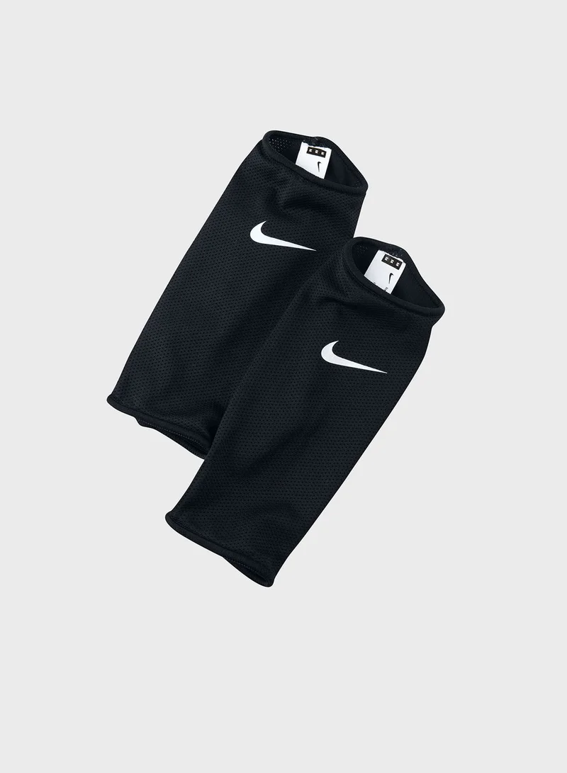 Nike Guard Lock Sleeves