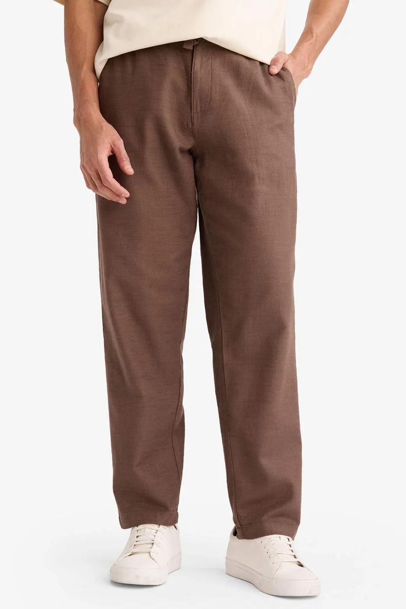 ديفاكتو Regular Fit Straight Leg Cotton Trousers