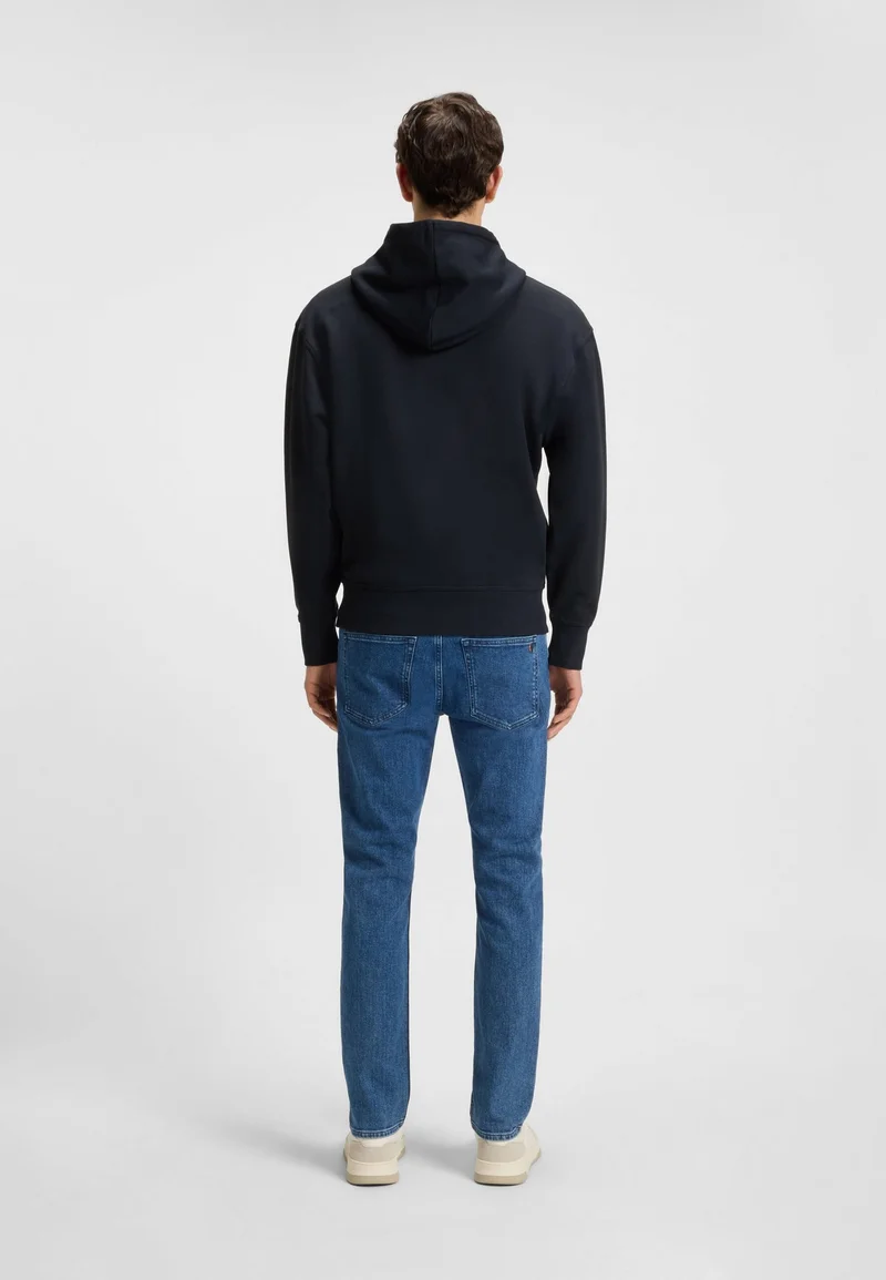 بوس هودي صوف بتصميم قطن تيري وشعار متباين