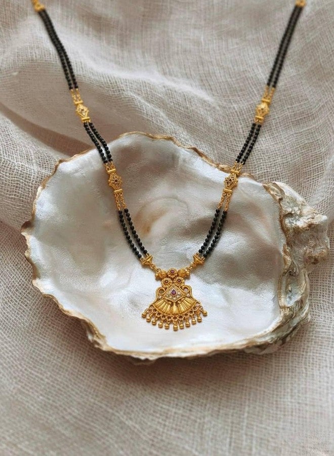 Cart Log قلادة مانجالسوترا طويلة أنيقة للنساء | قلادة مانجالسوترا مع تعليقة | مجوهرات مانجالسوترا عصرية وتقليدية للنساء - Image 3