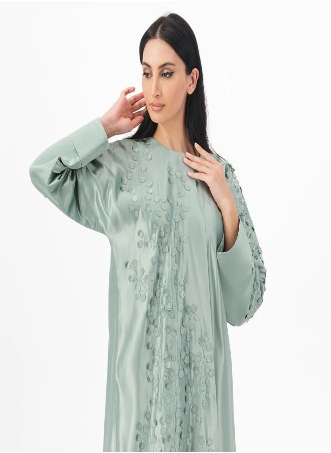 ميم باي ماريا Petals embroidery on front open abaya