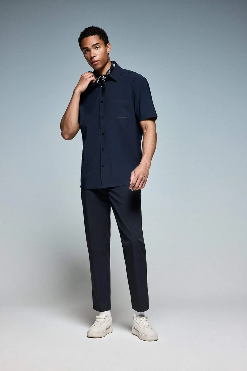ديفاكتو Short Sleeve Shirt