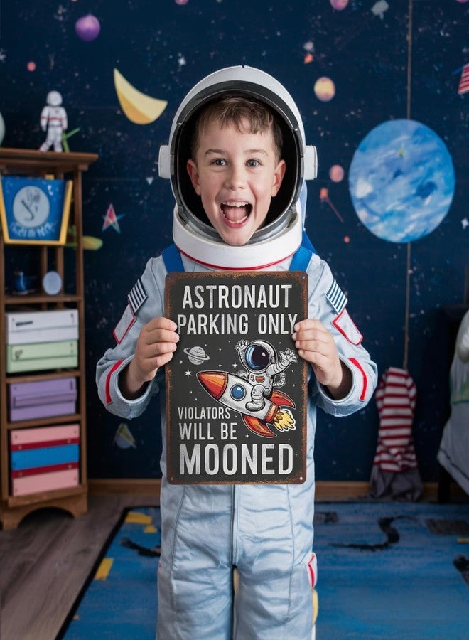 Opix Design Astronaut Parking Sign - Funny Space Room Decor for Boys, Outer Space Gift - Image 4