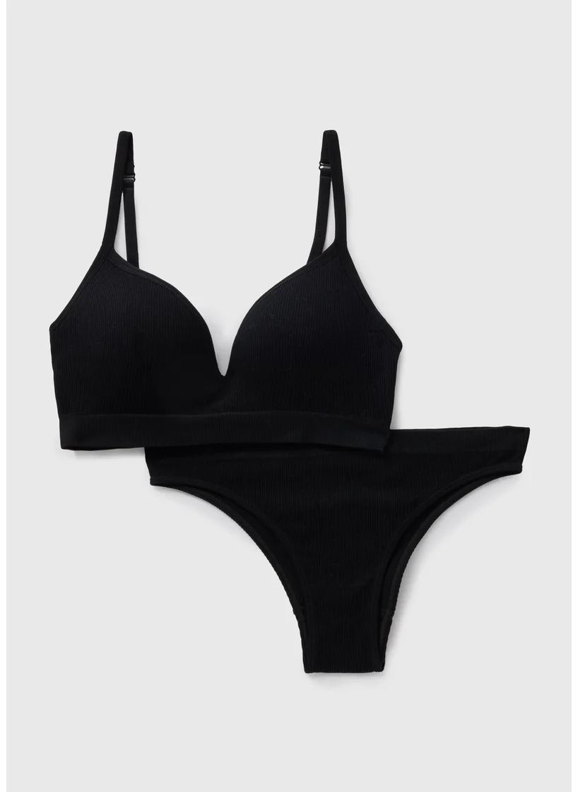 Matalan Black Moulded Bra & Knickers Set
