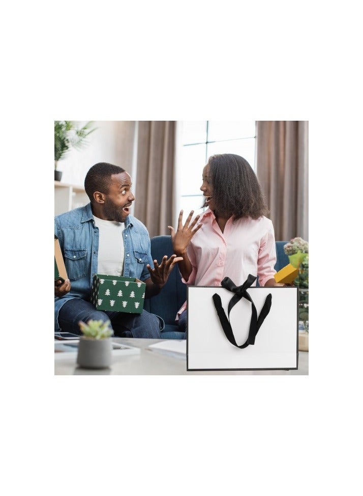 أكياس هدايا ورقية بمقابض، 6 أكياس هدايا متوسطة الحجم، 28 × 21 × 8 سم، أكياس هدايا أنيقة مغلفة بشريط فيونكة، أكياس هدايا مزخرفة لأعياد الميلاد وحفلات الزفاف والحفلات (أسود وأبيض) - Image 4