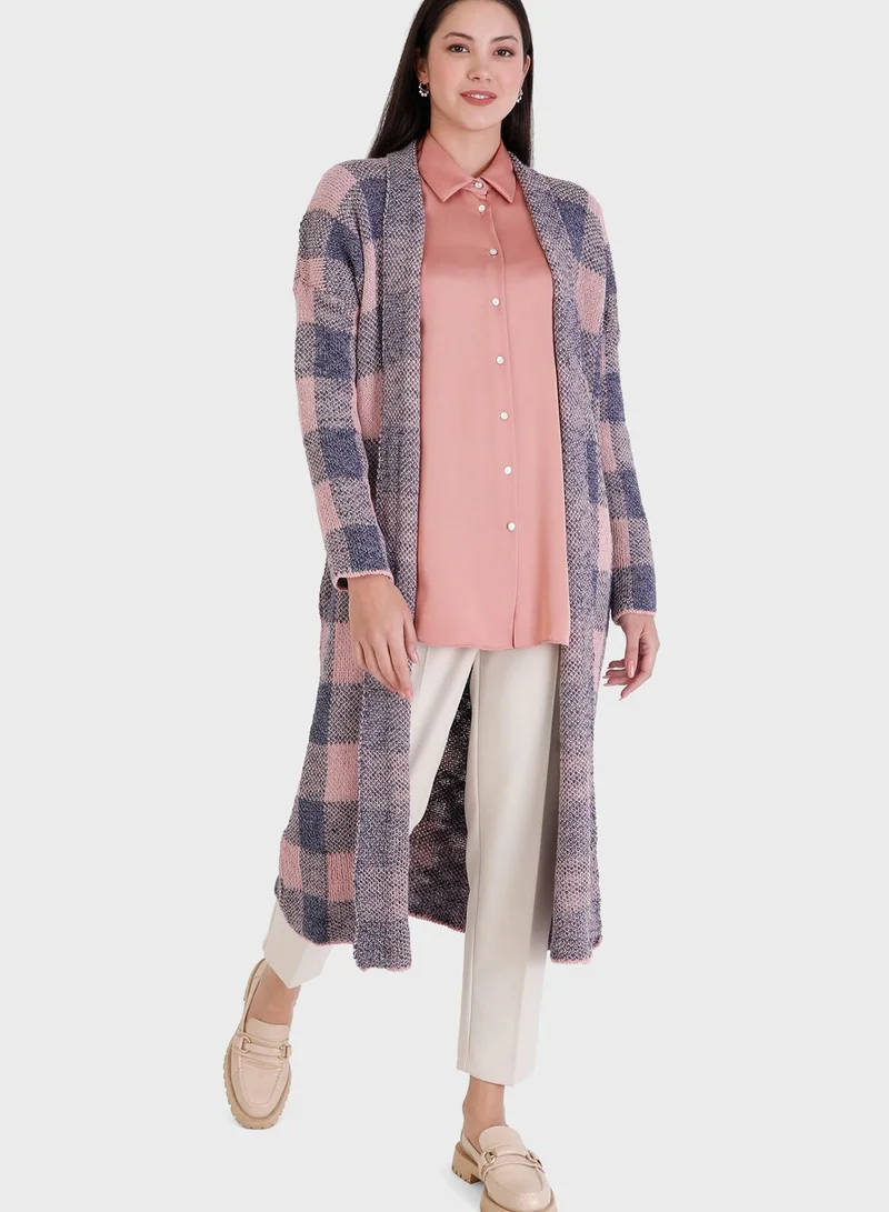 Tavin by Modanisa Checked Longline Cardigan