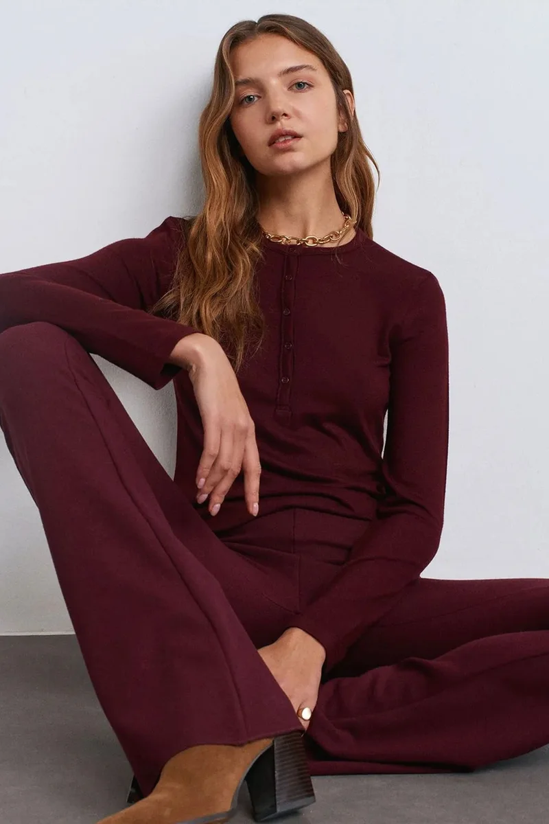 Dilvin Burgundy Red DILVIN Slim Fit V-Neck Button Blouse for Women | Best Price UAE