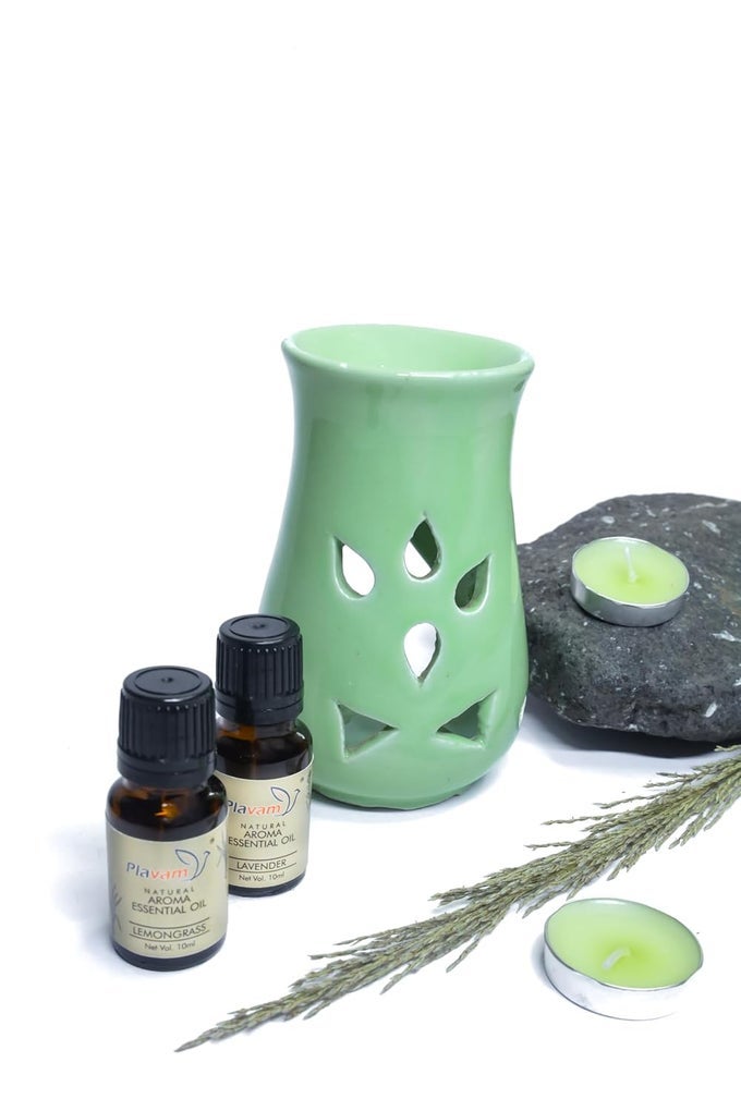 CERAMIC CLAY CANDLE AROMA DIFFUSER TRIPOD DIYA DIFFUSER TEALIGHT AROMA OIL BURNER AND WARMER LAMP FOR GIFTING HOME FRAGRANCE AROMATHERAPY HOME DECOR GREEN