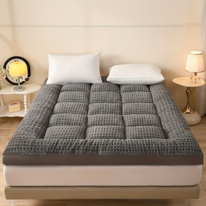 A Super Soft And Comfortable Fiber Fabric Mattress Pad, Featuring High-Quality Warm Quilted Design (Pillowcase Not Included). This Mattress Protector Is Perfect for Autumn And Winter Bedding, Skin-Friendly And Breathable, Quilted Bed Mat - Image 5