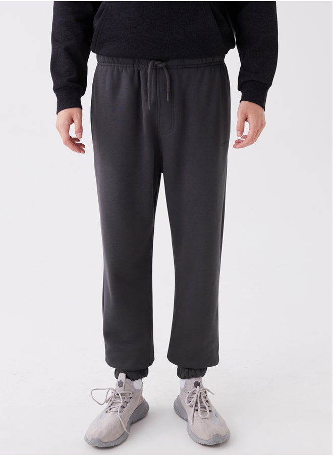 LC WAIKIKI Standard Fit Men's Jogger Sweatpants  - Image 4