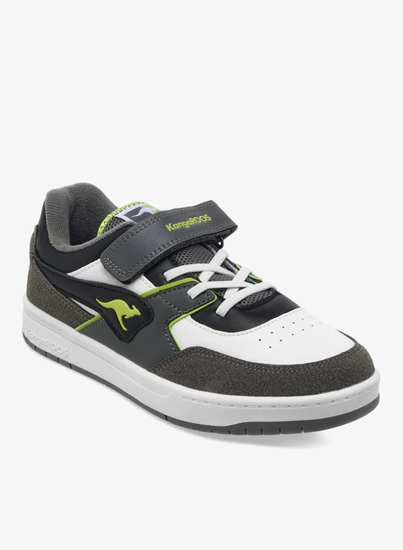 كانغاروس حذاء رياضي نسائي بشريط لاصق