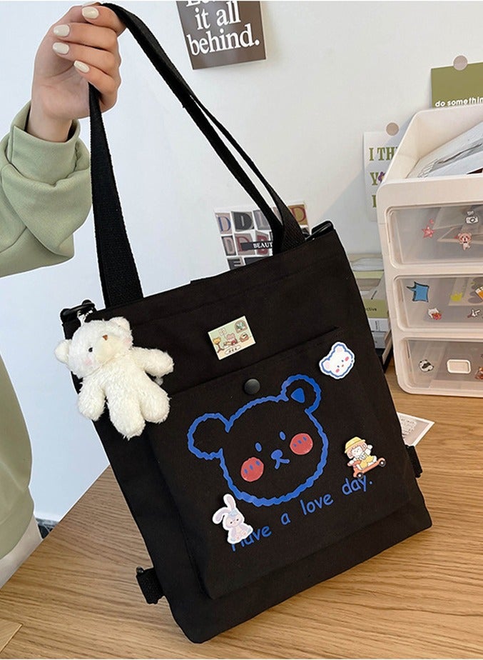 حقيبة قماش مطبوعة بدب حبيبات جميلة سعة كبيرة وظيفية للطلاب بنسيج متعدد الاستخدام مع بندانت كرتونية أسود - Image 4