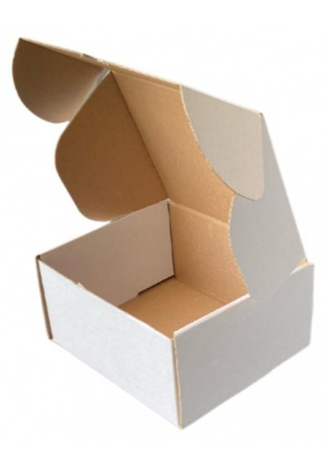 20 White Cardboard Boxes with self-sealing, simple design, hold up to 2 kg. Dimensions: (length 16 cm, width 14 cm, height 8 cm) - Image 1