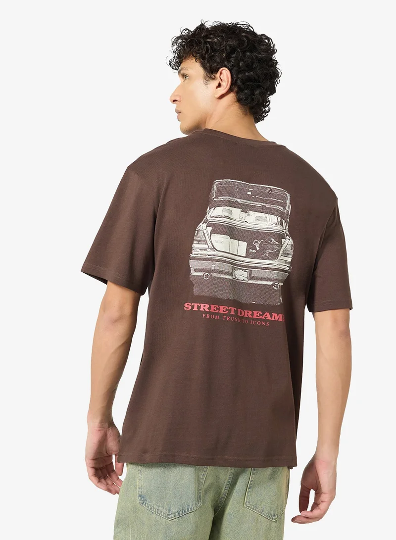 كارل كاني تيشيرت بوكسي بشعار