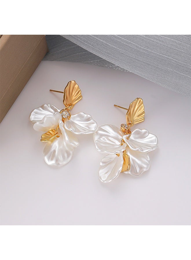 YJ Gold Shell Luster Petal Zircon Tassel Earrings Women's Fashionable Versatile Earrings 925 Silver Studs - Image 3