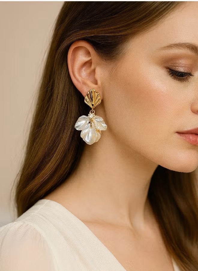 YJ Gold Shell Luster Petal Zircon Tassel Earrings Women's Fashionable Versatile Earrings 925 Silver Studs - Image 4