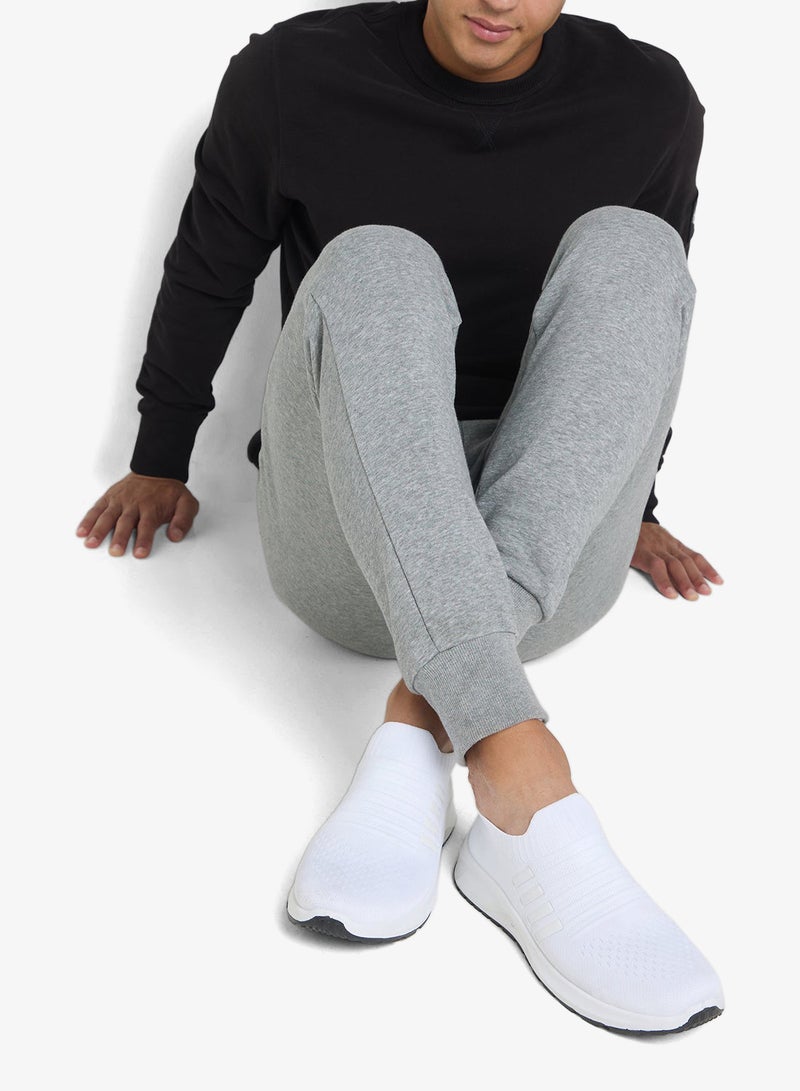 سفنتي فايف سنيكرز محبوك سهل الارتداء - Image 1