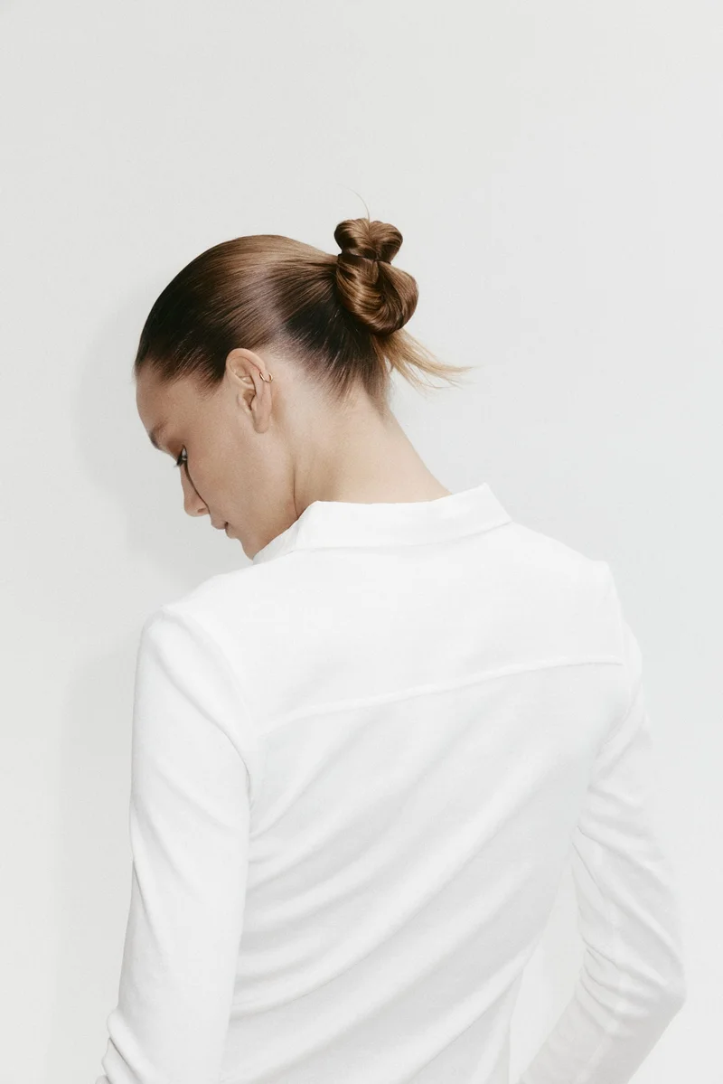 اتش اند ام تي-شيرت بولو بتصميم ضيق