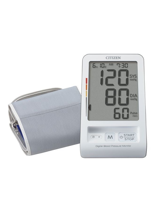 CITIZEN Automatic blood pressure monitor, portable on the wrist - Image 1
