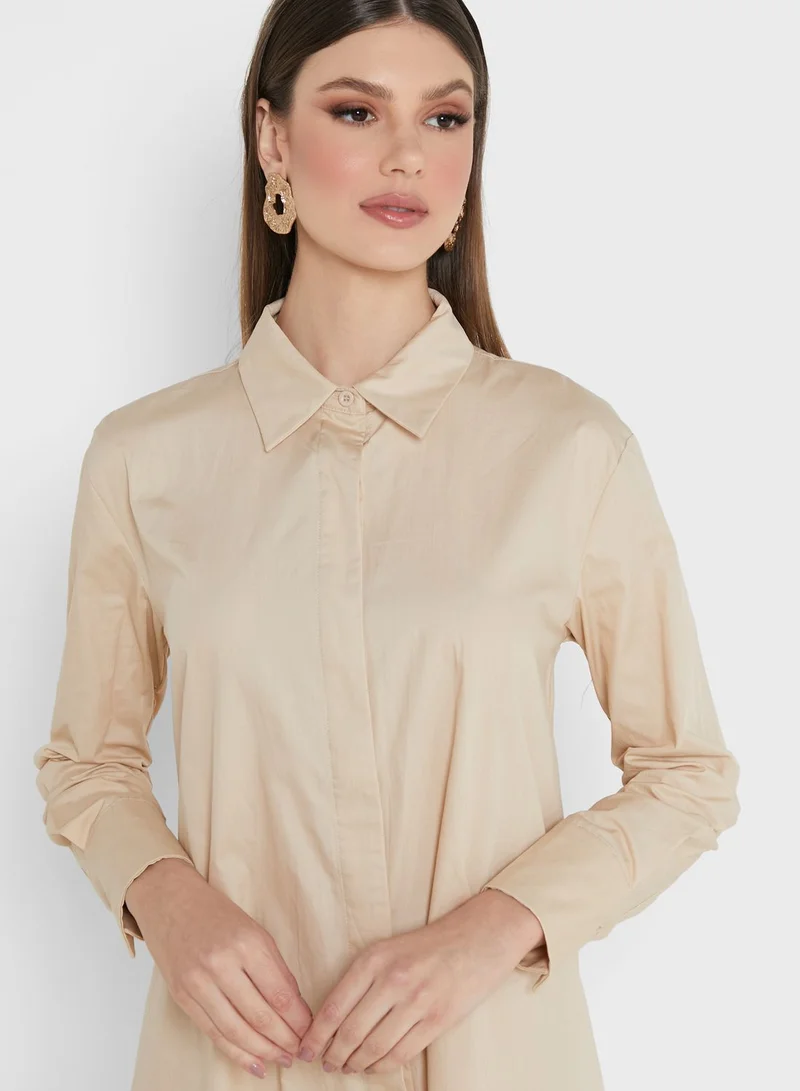 ايلا فستان بقصة مريحة