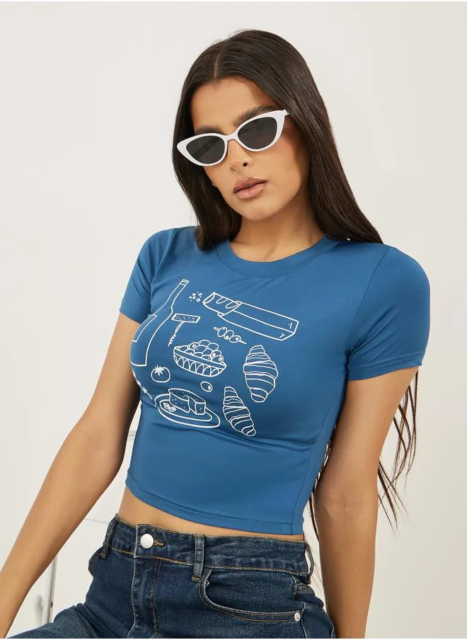 Styli Graphic Print Cropped Fitted T-Shirt