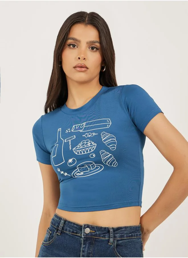 Styli Graphic Print Cropped Fitted T-Shirt