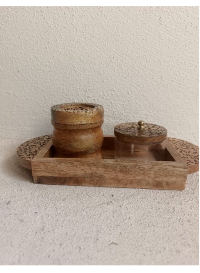 A natural wooden incense burner set, elegant and decorated with Arabic and Islamic engravings and motifs, consisting of (3 pieces), made in India  - Image 2