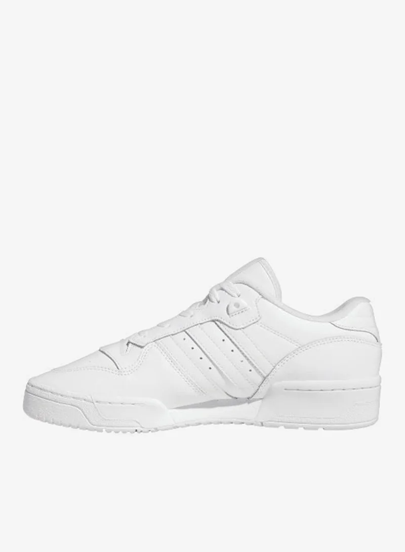 adidas ريڤالري لو وايت كاجوال سنيكرز للرجال 18