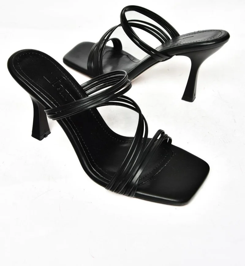 Fox Shoes S590033709 Black Thin Heeled Women's Slippers