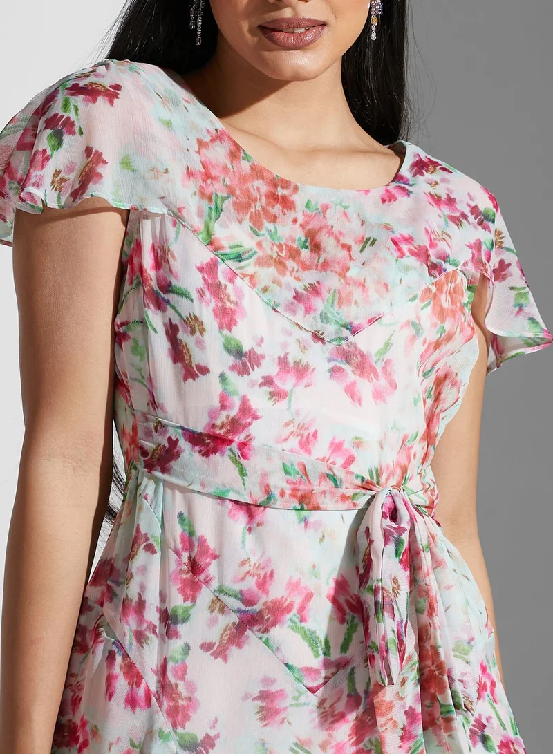 Hope & Ivy Flutter Sleeve Floral Print Ruffle Detail Dress