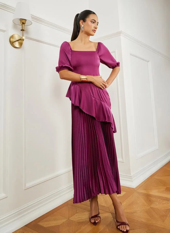 Styli Burgundy Balloon Sleeves Pleated Maxi Dress