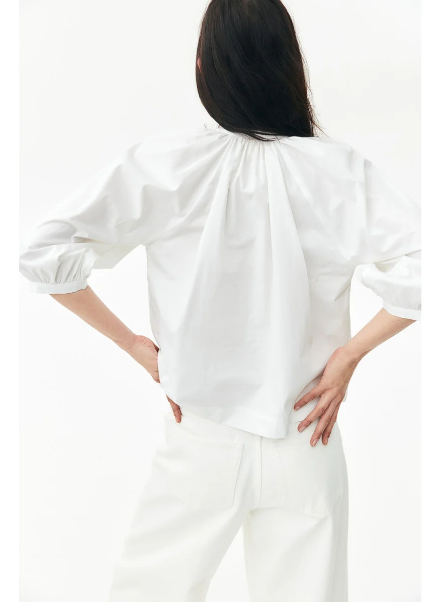 H&M Balloon-Sleeved Poplin Blouse