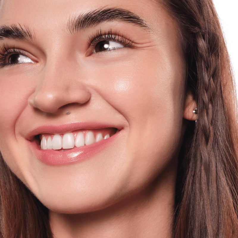 Essence إيسنس | زيت شفاه هيدرا كيس | ترطيب مكثف ولمسة لامعة | مدعوم بحمض الهيالورونيك، فيتامين E وزيت الجوجوبا | نباتي وخالي من القسوة (09 | بريق الكوكيز) - Image 5