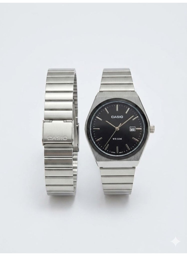 Casio Men's Vintage Style Stainless Steel Watch - Black Dial