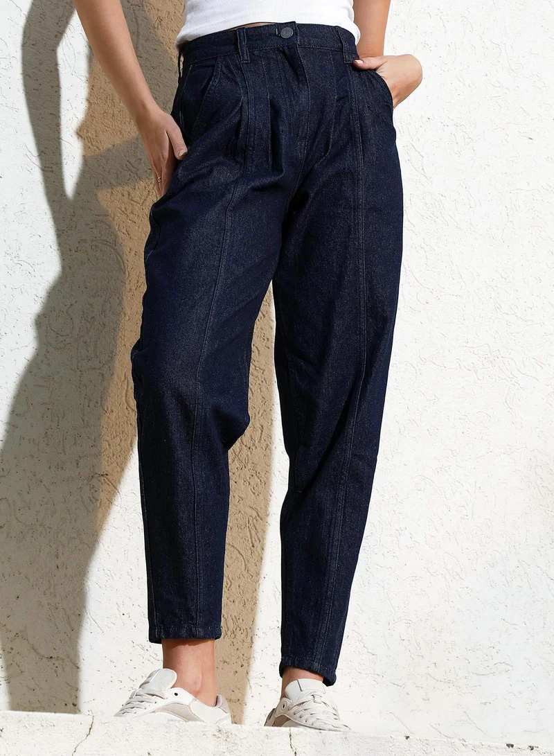 Campus Sutra Women's Navy Blue Dark-Wash Tapered Denim Jeans For Casual Wear | High-Waist | Regular Fit | Button Closure | Denim Jeans Crafted With Comfort Fit For Everyday Wear