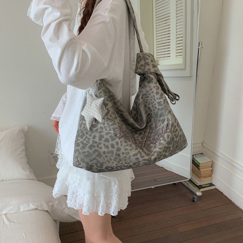 Women's Korean Style Leopard Print Shoulder Bag Large Capacity Commuter Tote - 2026 Spring - Image 2