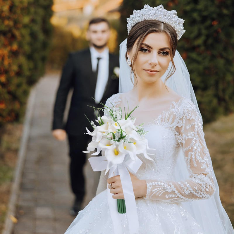 Eforcase Wedding Bouquets for Bride Bridesmaid, White Calla Lily Rose Artificial Flowers Bridal Holding Flowers for Wedding Church Ceremony Home Decoration - Image 3