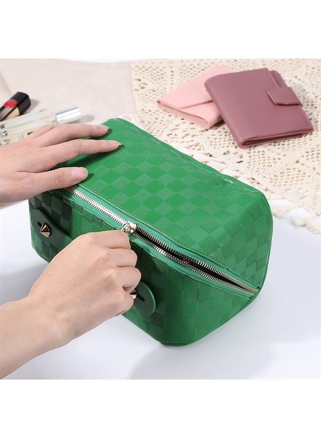 Cessfle Large Capacity Travel Cosmetic Bag Plaid Checkered Makeup Bag Portable Leather Waterproof Skincare Bag with Handle and Divider for Women - Image 3
