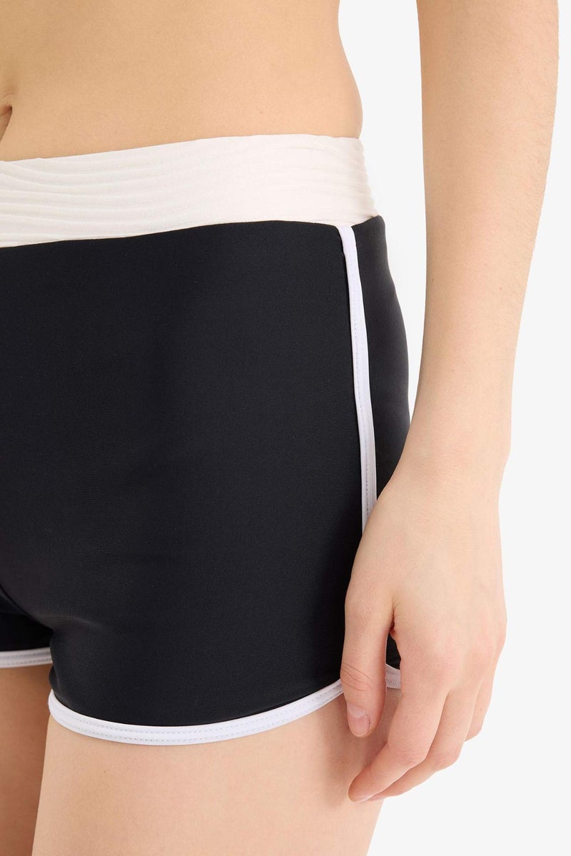 DeFacto Fall in Love Regular Fit Bikini Bottom - Image 4