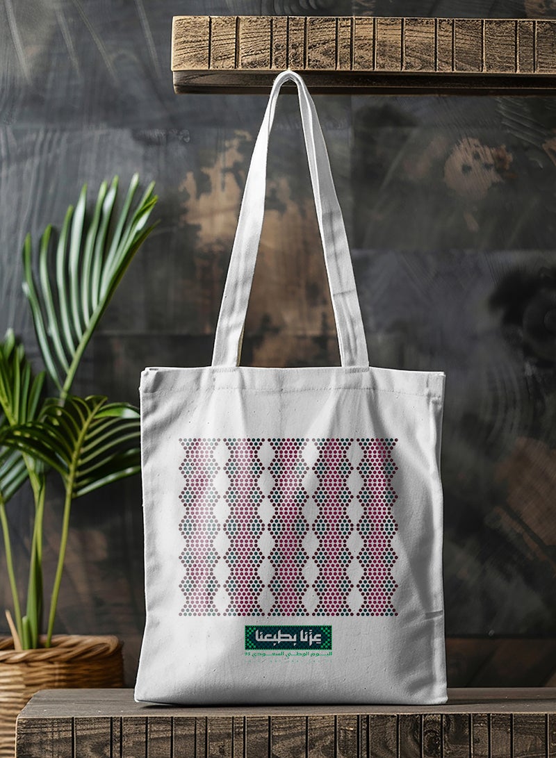 لوحة حقيبة يد بأحزمة كتف من البوليستر لمناسبة اليوم الوطني السعودي - Image 3