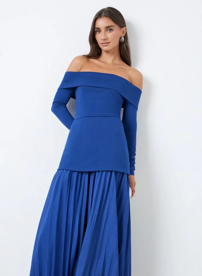 Styli Blue Off-Shoulder Pleated A-Line Maxi Dress