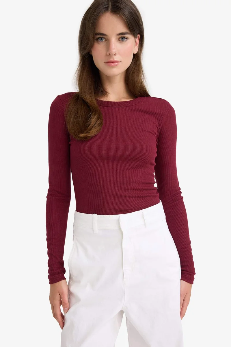 ديفاكتو Slim Fit Ribbed Camisole Basic T-Shirt