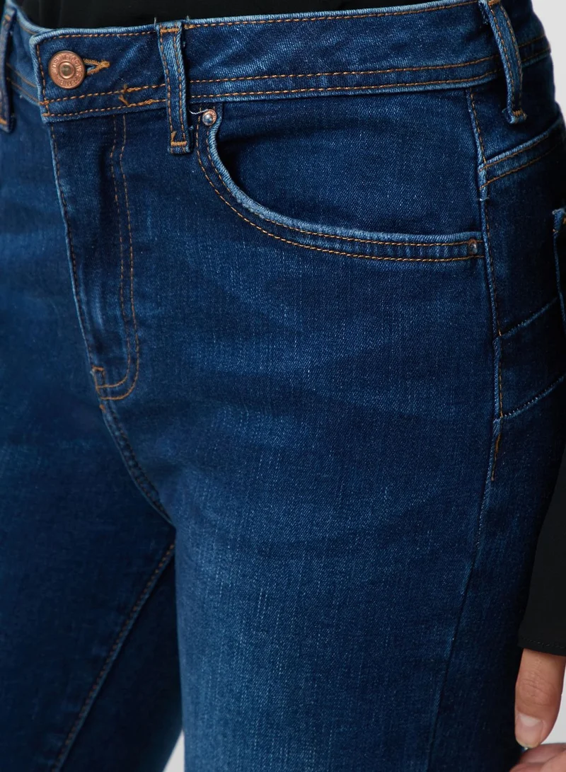 FOREVER 21 Mid Rise Jeans