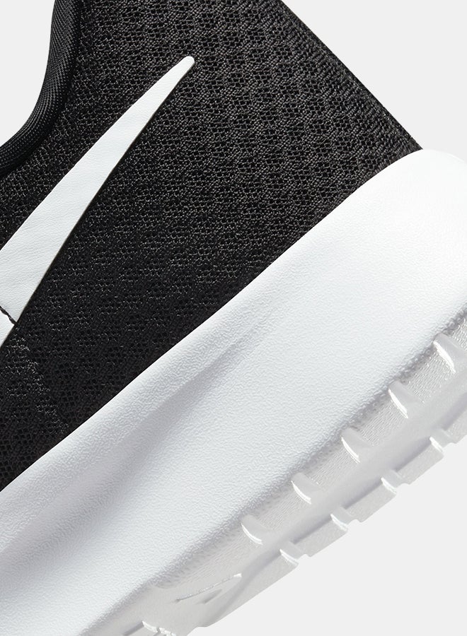 Nike Nike Tanjun Flyease  - Image 4