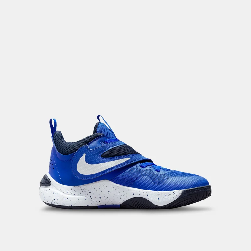 Nike Kids' Team Hustle D11 Basketball Shoe (Older Kids)
