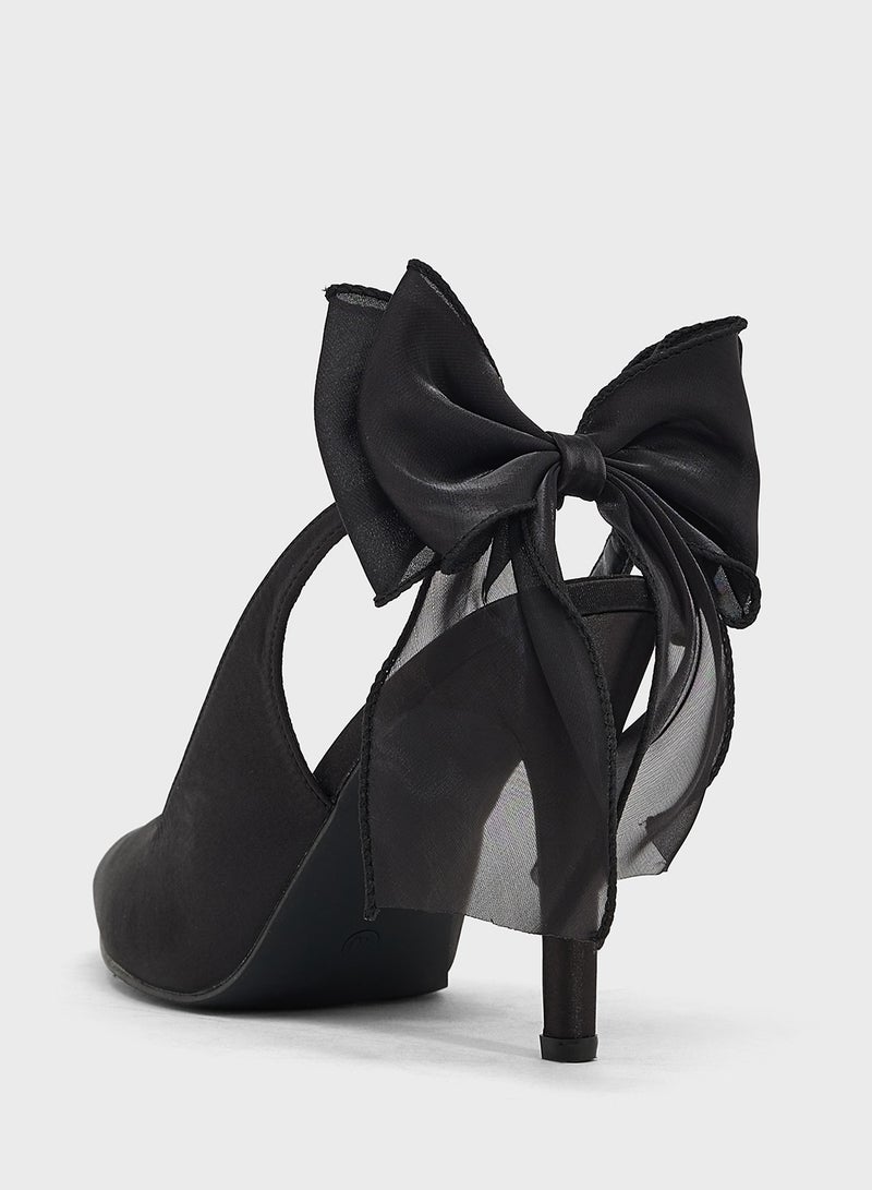 Khizana Heeled Pump With Bow - Image 3