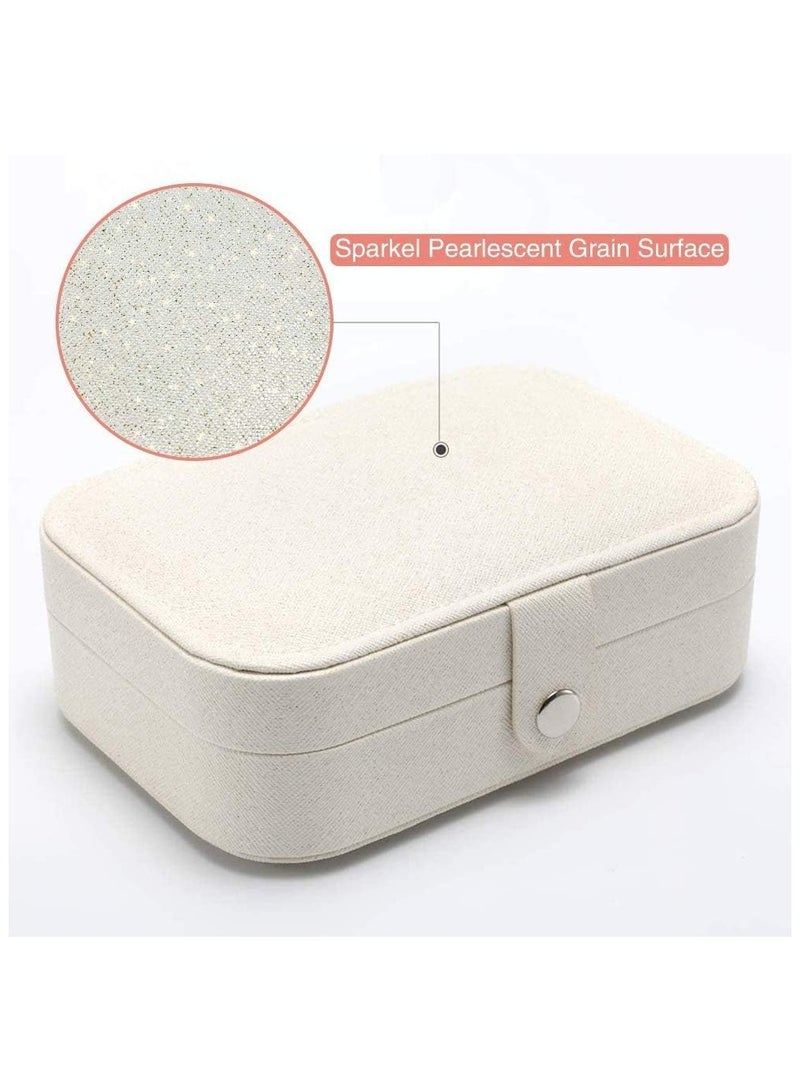 فولانري صندوق مجوهرات للسفر للنساء والفتيات، منظم مجوهرات صغير من جلد البولي يوريثان لتخزين الأقراط والخواتم والقلائد والأساور، طبقة مزدوجة لحمل المجوهرات (أبيض لامع) - Image 2